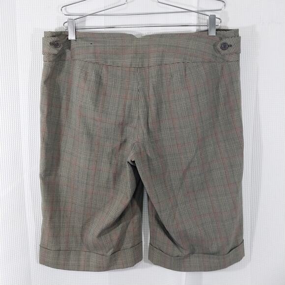 NWOT! LANE BRYANT! BLACK/WHITE/RED MICROPLAID KNEE LENGTH WALKING SHORTS! SZ 16 - Picture 5 of 9